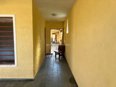 Casa com 4 Quartos à venda, 250m² no Jardim Califórnia, Taubaté