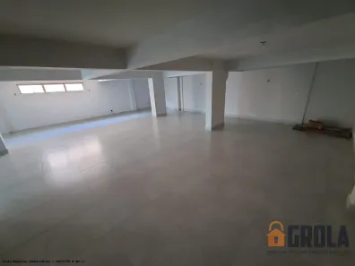 Sala Comercial para alugar, 320m² no Centro, Campo Mourão
