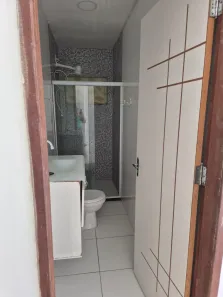 Casa com 2 Quartos para alugar, 100m² no Centro, Camaçari