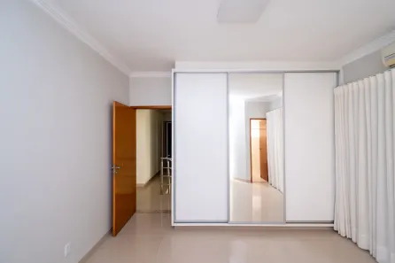 Apartamento com 4 Quartos para alugar, 340m² no Loteamento Portal do Sol II, Goiânia