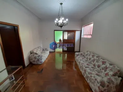 Casa com 4 Quartos para alugar, 250m² no Funcionários, Belo Horizonte