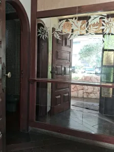 Imóvel Comercial com 8 Quartos para alugar, 300m² no Funcionários, Belo Horizonte