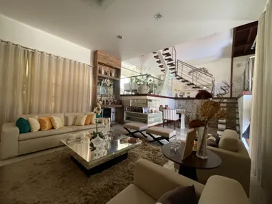 Sobrado com 3 Quartos à venda, 494m² no Candelária, Natal
