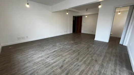 Sala Comercial à venda, 38m² no Centro, Gramado