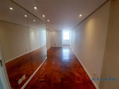 Apartamento com 2 Quartos para alugar, 75m² no Copacabana, Rio de Janeiro
