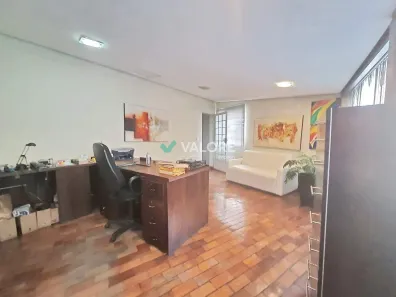 Imóvel Comercial com 8 Quartos para alugar, 253m² no Santa Efigênia, Belo Horizonte