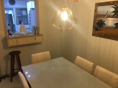 Apartamento com 2 Quartos à venda, 67m² no Jardim Las Palmas, Guarujá