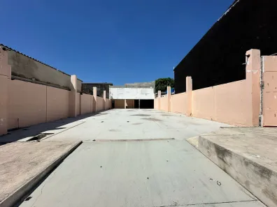 Galpão/Depósito/Armazém para alugar, 450m² no Campo Grande, Rio de Janeiro