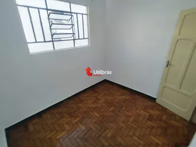 Casa com 2 Quartos para alugar, 50m² no Santa Tereza, Belo Horizonte