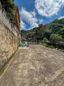 Galpão/Depósito/Armazém para alugar, 339m² no Quarteirão Brasileiro, Petrópolis