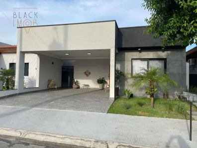Casa de Condomínio com 3 Quartos à venda, 158m² no Chácara do Visconde, Taubaté
