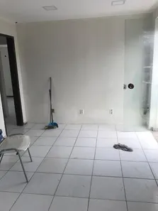 Sala Comercial para alugar, 70m² no Itapuã, Salvador