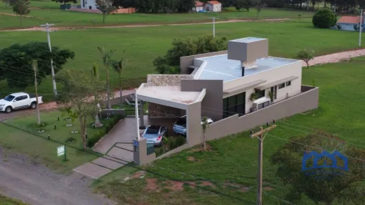 Casa de Condomínio com 2 Quartos à venda, 450m² no , Paranapanema