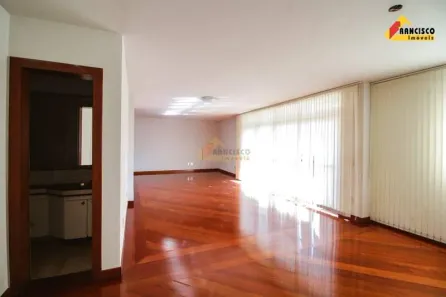 Apartamento com 4 Quartos para alugar, 172m² no Centro, Divinópolis