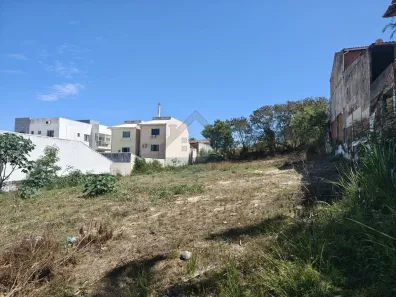 Lote/Terreno à venda, 690m² no Centro, São Pedro da Aldeia