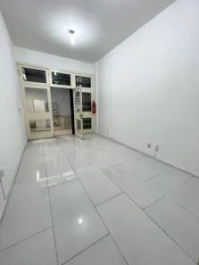 Sala Comercial à venda, 27m² no São Pelegrino, Caxias do Sul
