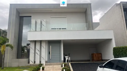 Sobrado com 4 Quartos à venda, 360m² no Jardins Valência, Goiânia