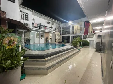 Sobrado com 6 Quartos à venda, 750m² no Aleixo, Manaus