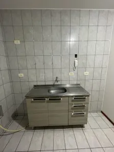 Kitnet com 1 Quarto para alugar, 39m² no Zona 7, Maringá