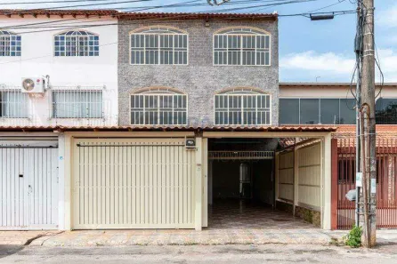 Sobrado com 4 Quartos à venda, 300m² no Areal, Brasília