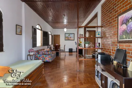 Casa com 3 Quartos à venda, 250m² no Itapuã, Salvador