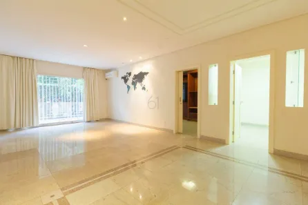Casa com 5 Quartos à venda, 540m² no Asa Sul, Brasília