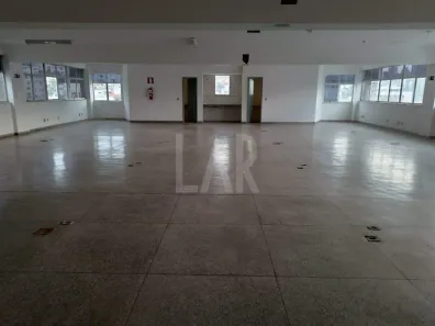 Sala Comercial para alugar, 550m² no Santa Efigênia, Belo Horizonte