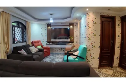 Sobrado com 4 Quartos à venda, 290m² no Samambaia Sul, Brasília