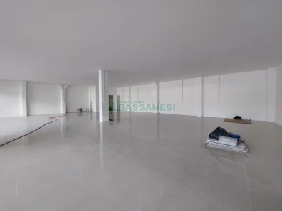 Ponto Comercial para alugar, 150m² no Cruzeiro, Caxias do Sul