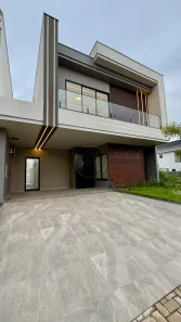 Casa de Condomínio com 4 Quartos à venda, 251m² no Novo Aleixo, Manaus