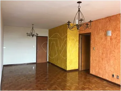Casa com 4 Quartos à venda, 231m² no Centro, Araraquara