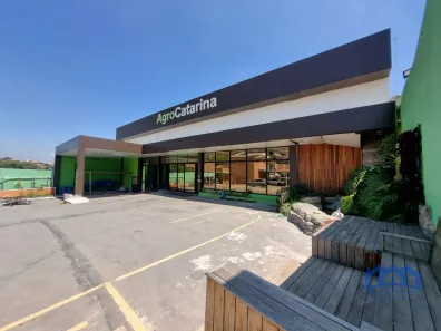 Galpão/Depósito/Armazém à venda, 700m² no , Mairinque