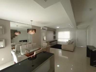 Casa de Condomínio com 3 Quartos para alugar, 124m² no Igara, Canoas