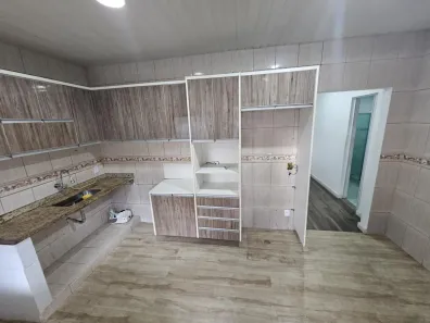 Casa com 2 Quartos para alugar, 80m² no Chacrinha, Nova Iguaçu