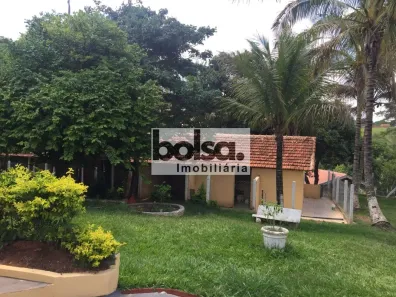 Fazenda/Sítio com 5 Quartos à venda, 900m² no Centro, Piratininga