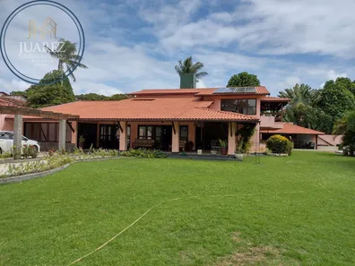 Casa de Condomínio com 5 Quartos para venda ou aluguel, 680m² no Portão, Lauro de Freitas