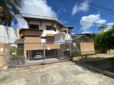 Sobrado com 4 Quartos à venda, 340m² no Capim Macio, Natal