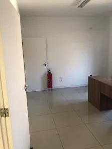 Sala Comercial para alugar, 90m² no Centro, Santos