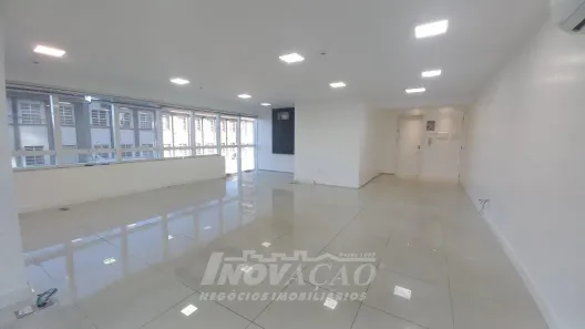 Sala Comercial para alugar, 65m² no Exposição, Caxias do Sul