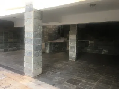 Casa com 6 Quartos para alugar, 500m² no Santo Antônio, Belo Horizonte