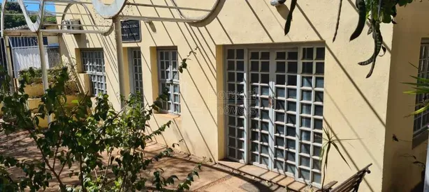 Imóvel Comercial com 3 Quartos à venda, 271m² no Centro, Araraquara
