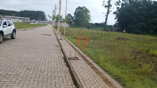 Lote/Terreno à venda, 200m² no Pompilio Gomes, Glorinha