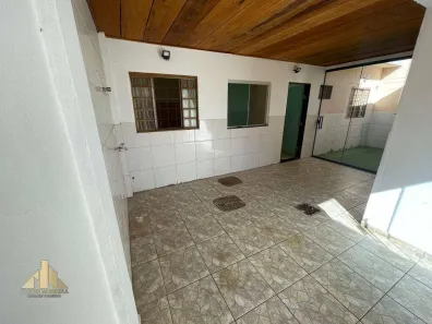 Casa com 1 Quarto à venda, 250m² no Santa Maria, Brasília