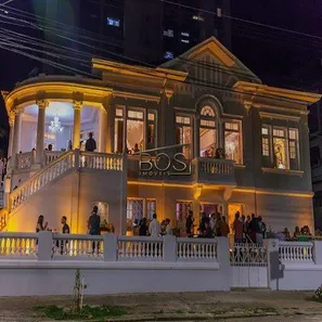 Casa com 5 Quartos para alugar, 800m² no Funcionários, Belo Horizonte