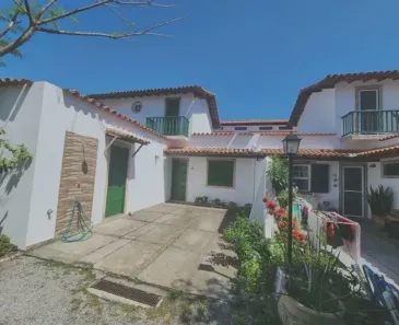 Casa de Condomínio com 3 Quartos para alugar, 300m² no Peró, Cabo Frio