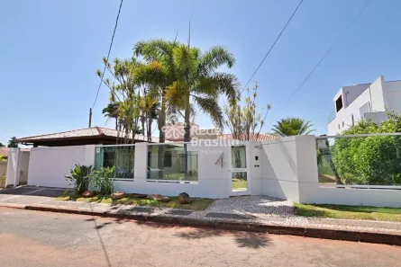 Casa com 3 Quartos à venda, 498m² no Setor de Habitações Individuais Sul, Brasília
