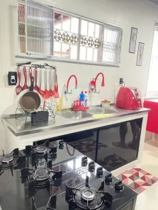 Casa de Condomínio com 3 Quartos para venda ou aluguel, 250m² no Vila Valqueire, Rio de Janeiro