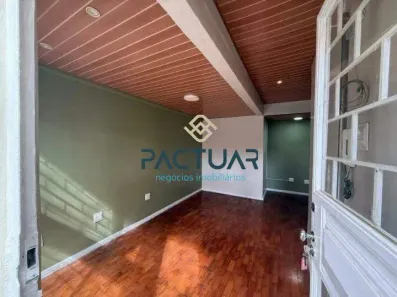 Casa com 2 Quartos para alugar, 90m² no Santo Antônio, Belo Horizonte