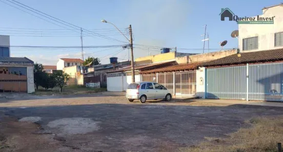 Casa com 4 Quartos à venda, 250m² no Setor Leste, Brasília