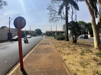 Lote/Terreno à venda, 300m² no Centro, Araraquara
